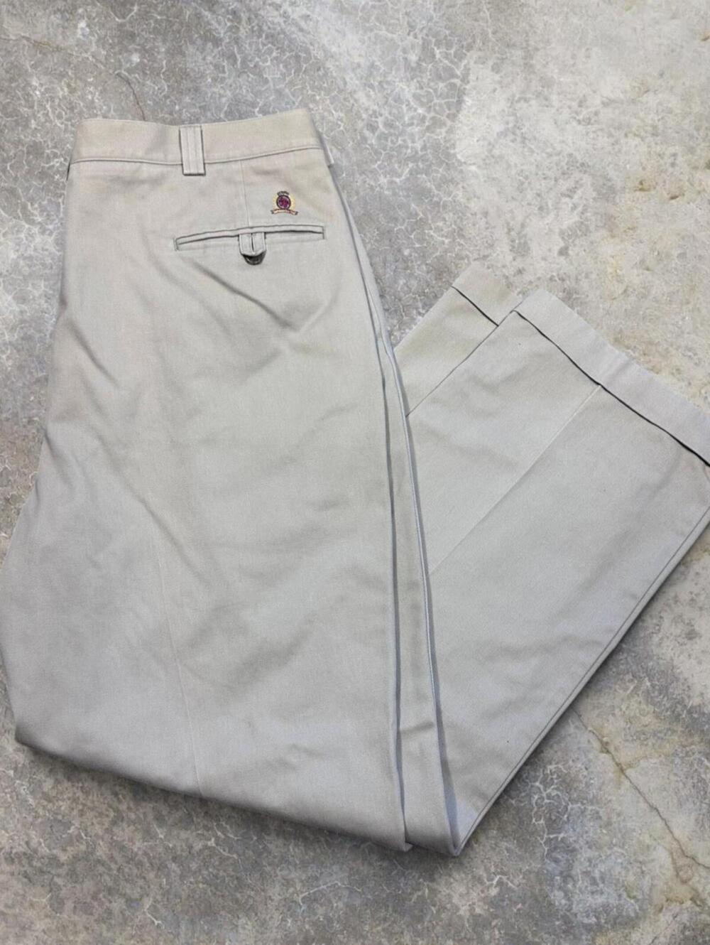 Tommy Hilfiger Vintage Beige Tan Chinos Pleated Tailored Trousers Men's 38x30